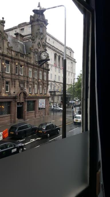 The V.I.P Suite - Sleeps 24! Best For Large Groups Liverpool Buitenkant foto