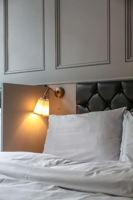 The V.I.P Suite - Sleeps 24! Best For Large Groups Liverpool Buitenkant foto